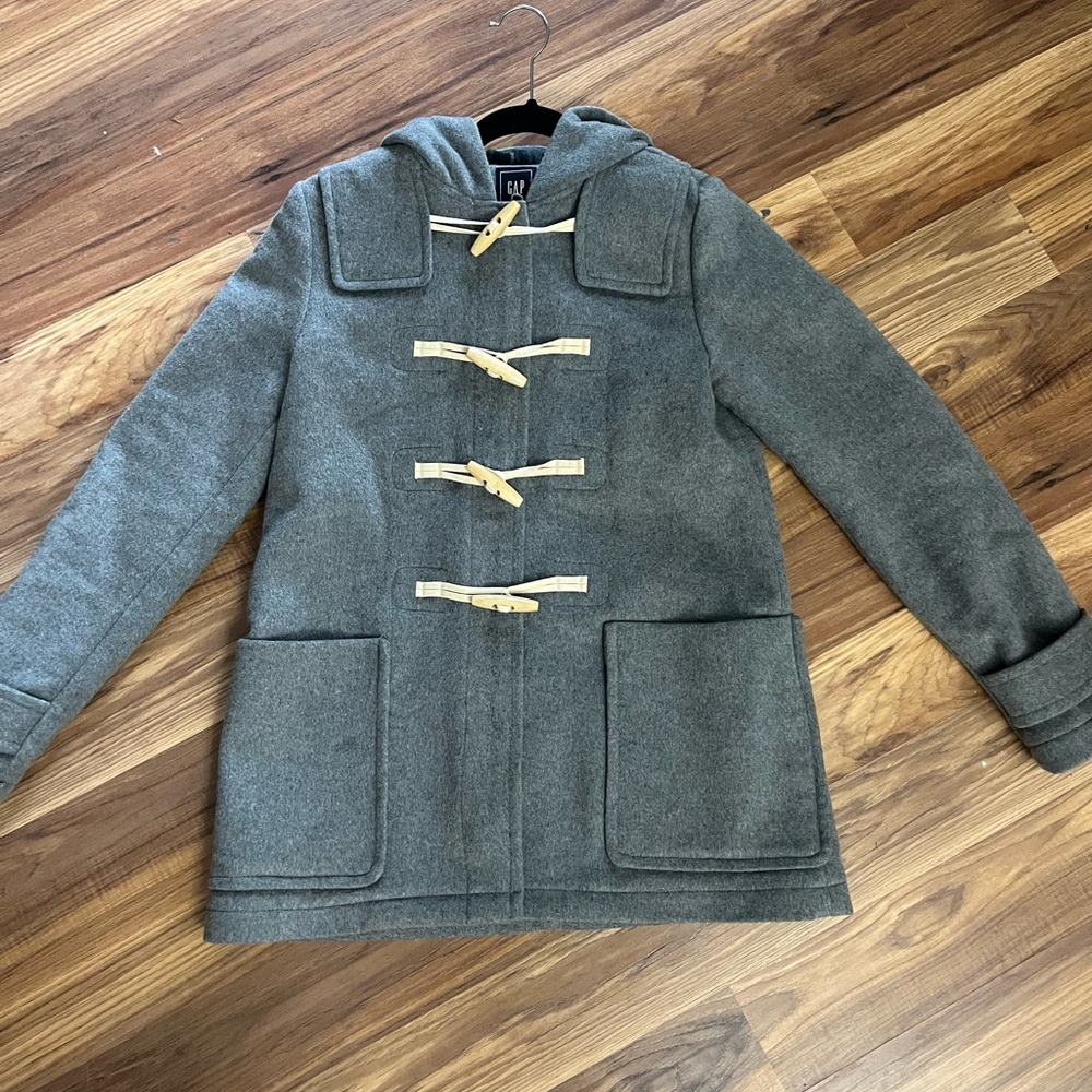 Gap lined Wool Pea Coat with toggle closure Gray EUC